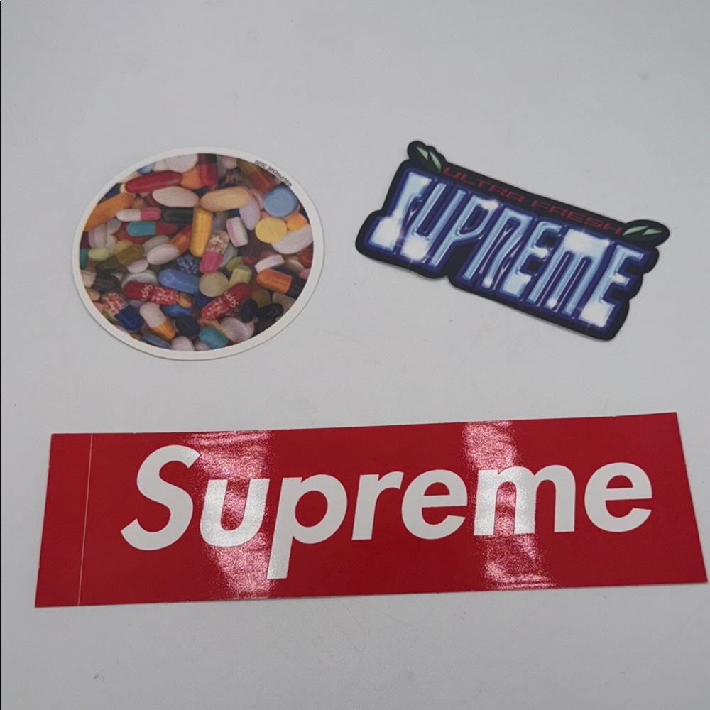 Supreme Red Sticker Set / New - Picture 5 of 11